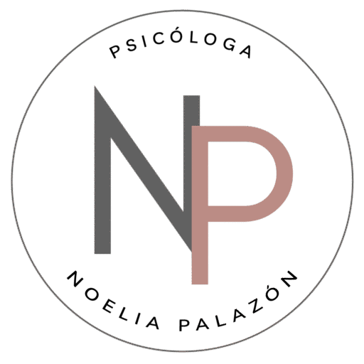 logo noelia 2 13